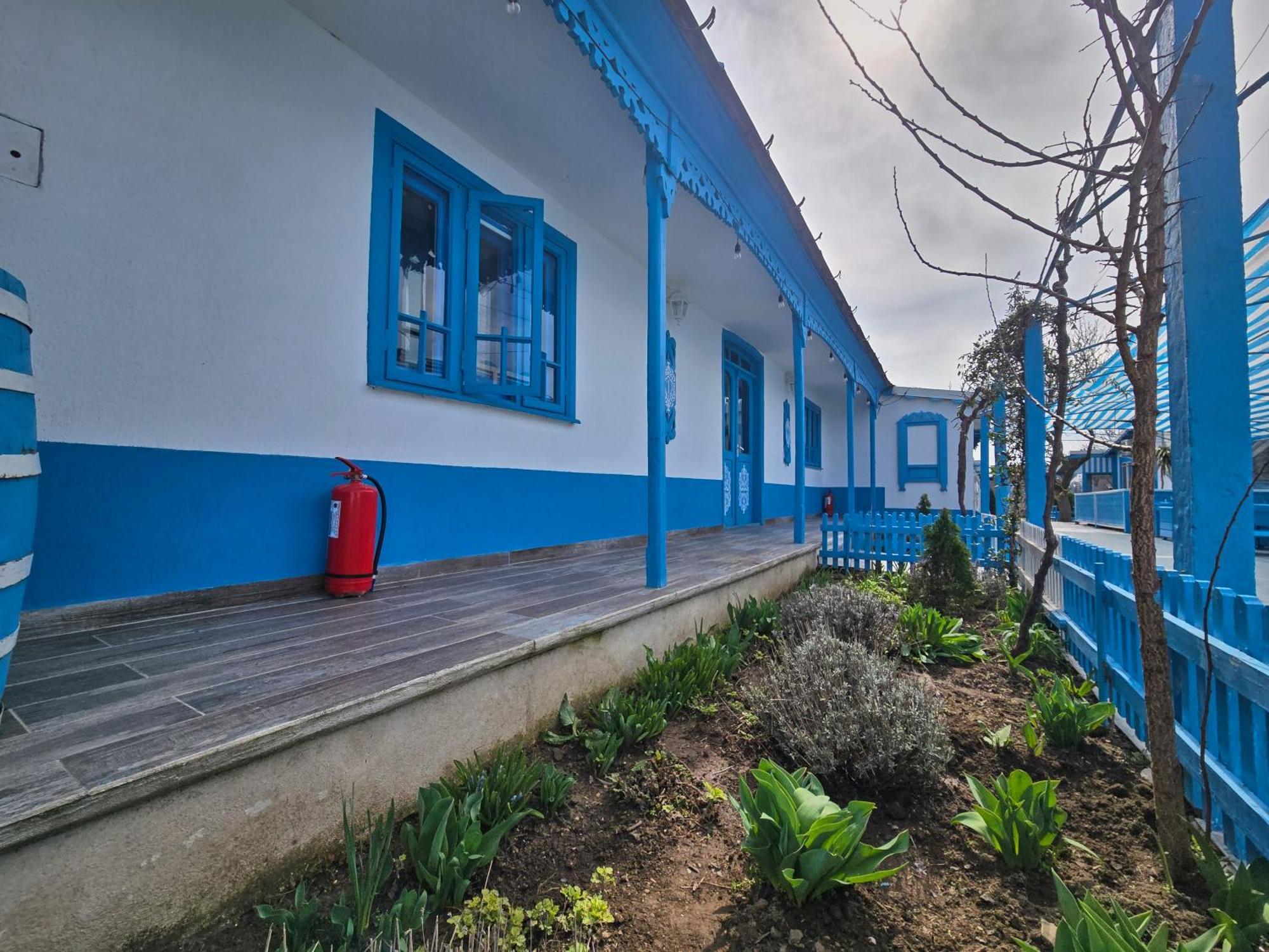 Pensiune Blue Coral Журиловка Экстерьер фото
